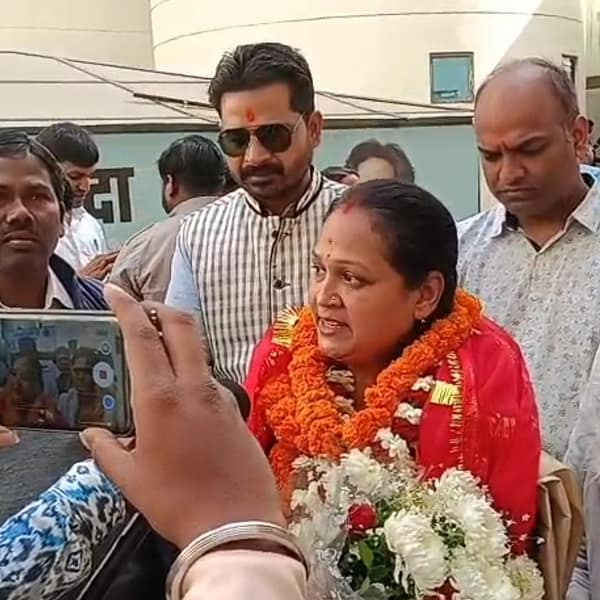 महिला शक्ति पर वार्ड नंबर 49 की प्रत्याशी…