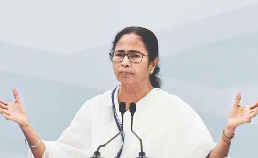 बंगाल उपचुनाव से पहले बैकफुट पर ममता बनर्जी… नंदीग्राम के बाद अब रेजीनगर प्रत्याशी भी मैदान से बाहर
